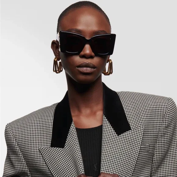 Authentic YSL Blaze Sunglasses - Picture 2 of 7